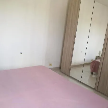 Semesterbostad Casa Tabu, A 2 Passi Dal Mare In *