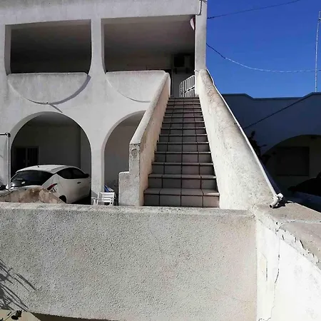 Casa Tabu, A 2 Passi Dal Mare In