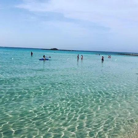 Casa Tabu, A 2 Passi Dal Mare In