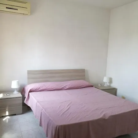 Casa Tabu, A 2 Passi Dal Mare In Сasa de vacaciones *